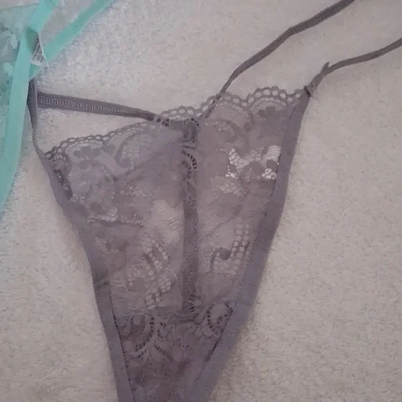 Vision Thongs. - Picture 3 of 5